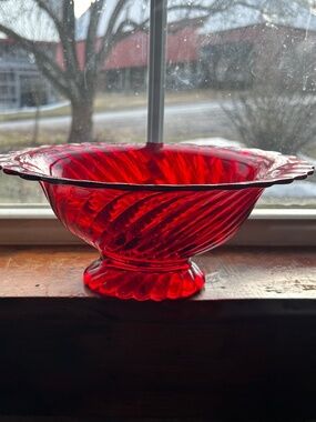 Beautiful! Vintage Ruby Red Glass Candy Dish